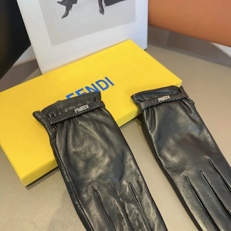 fendi gants pour femme s_124a3403